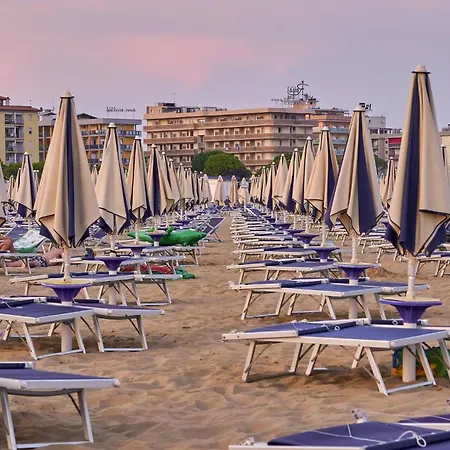 Appartamento Enjoy Your Escape By The Pool *